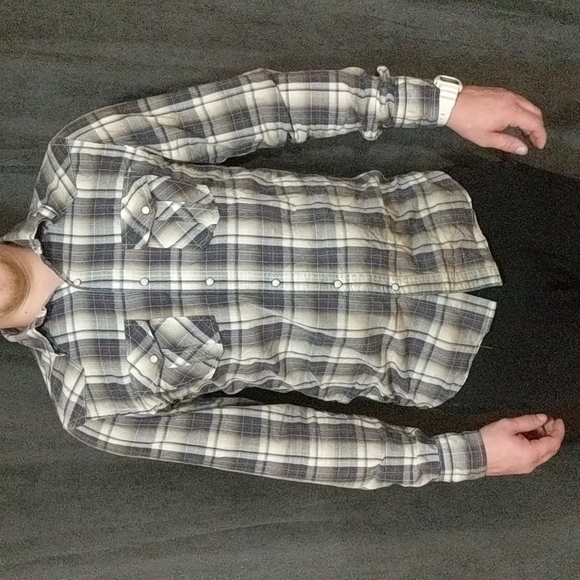 American Eagle Button Top - Picture 1 of 6